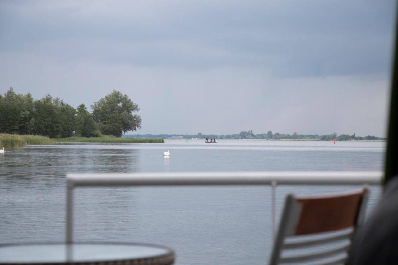 Houseboat Uitzicht Over Veluwemeer, Natuurlokatie, Prachtige Vergezichten 比丁赫伊曾 外观 照片
