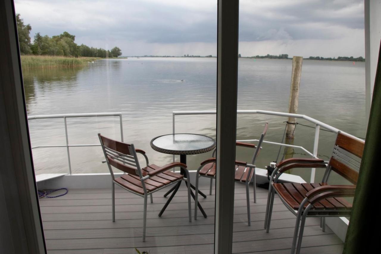 Houseboat Uitzicht Over Veluwemeer, Natuurlokatie, Prachtige Vergezichten 比丁赫伊曾 外观 照片