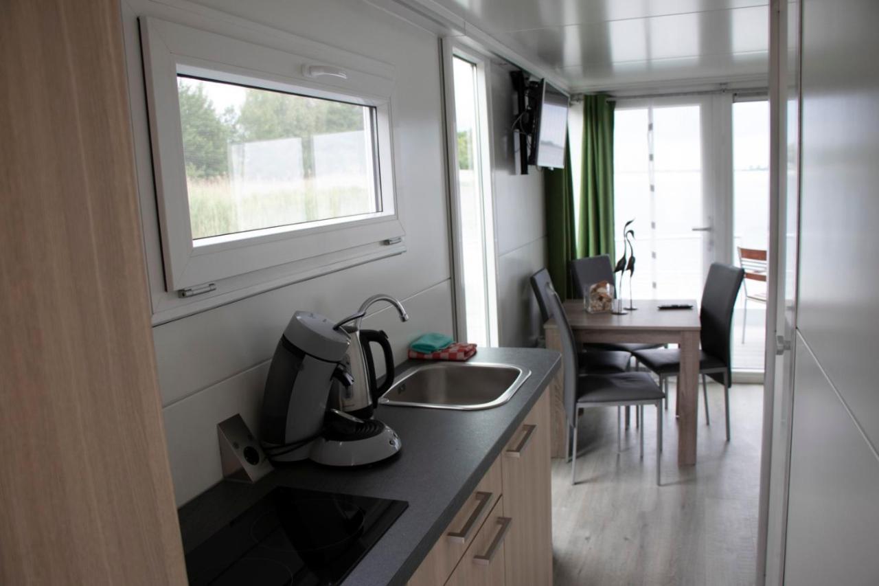Houseboat Uitzicht Over Veluwemeer, Natuurlokatie, Prachtige Vergezichten 比丁赫伊曾 外观 照片